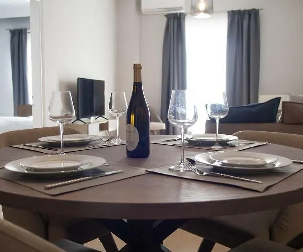 Apartament Stylish Zoi's Next To Helexpo, White Tower Salonic