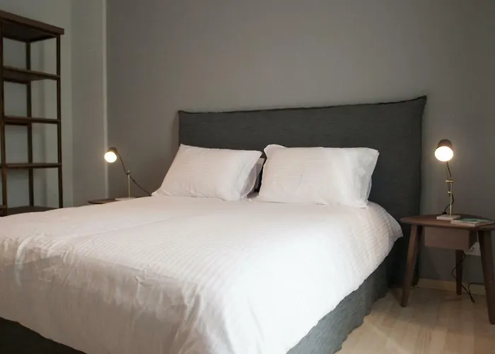 Stylish Zoi's Next To Helexpo, White Tower Appartamento *